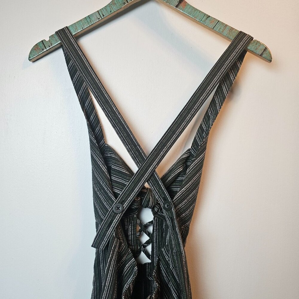 Free People Striped Short Crisscross Overall, Cotton, 2" Inseam, Sz M - Picture 7 of 10